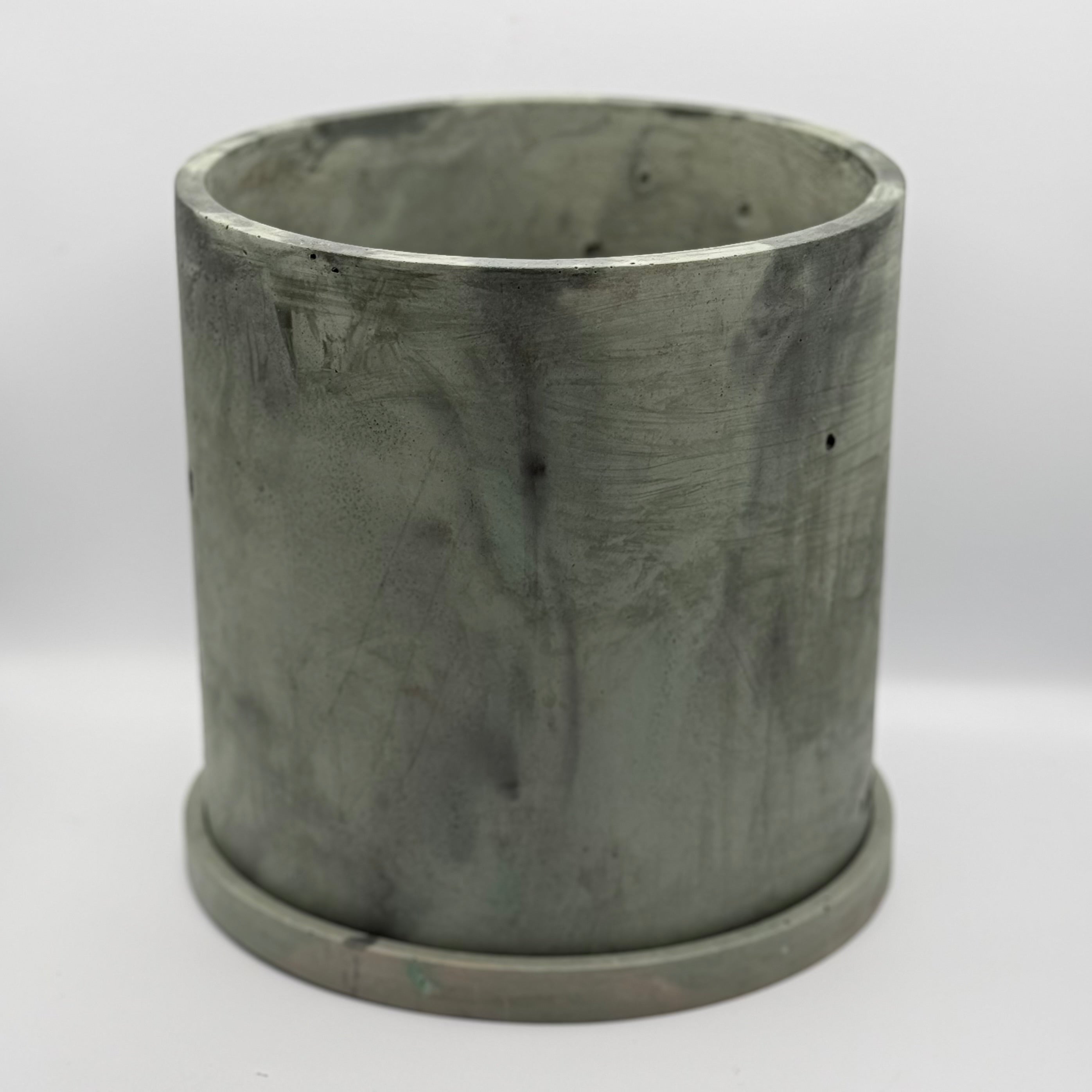 9” Round Pot with Saucer
