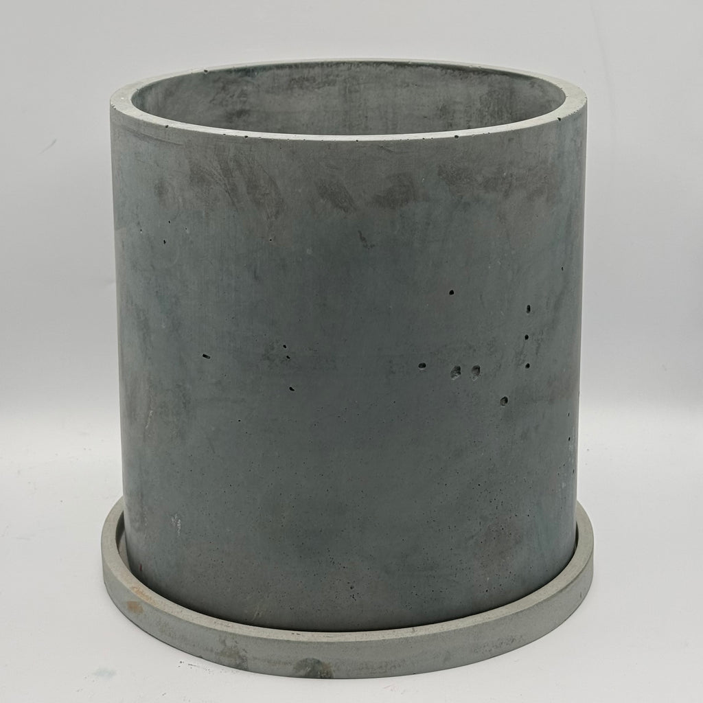9” Round Pot with Saucer