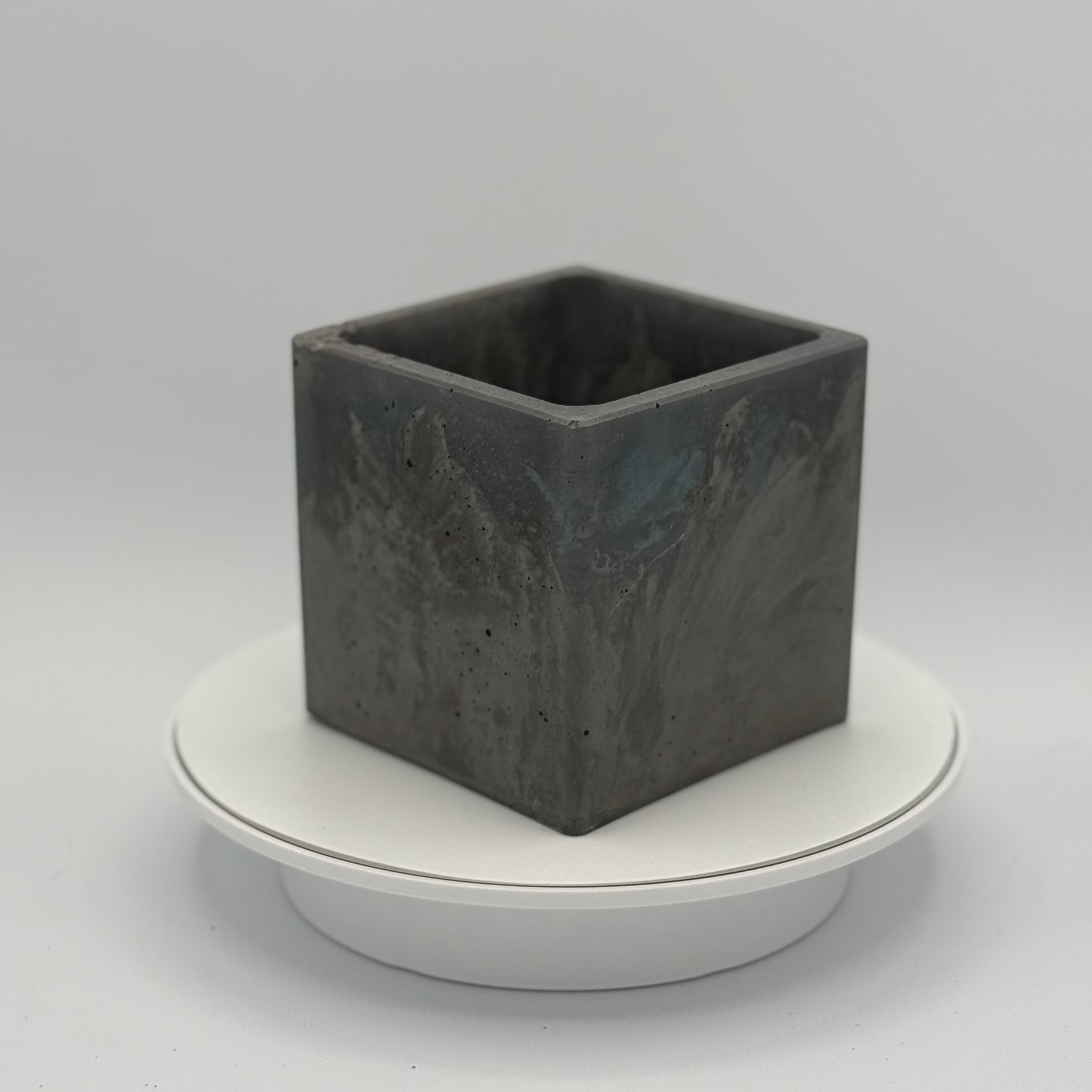 3.5” Square Pot