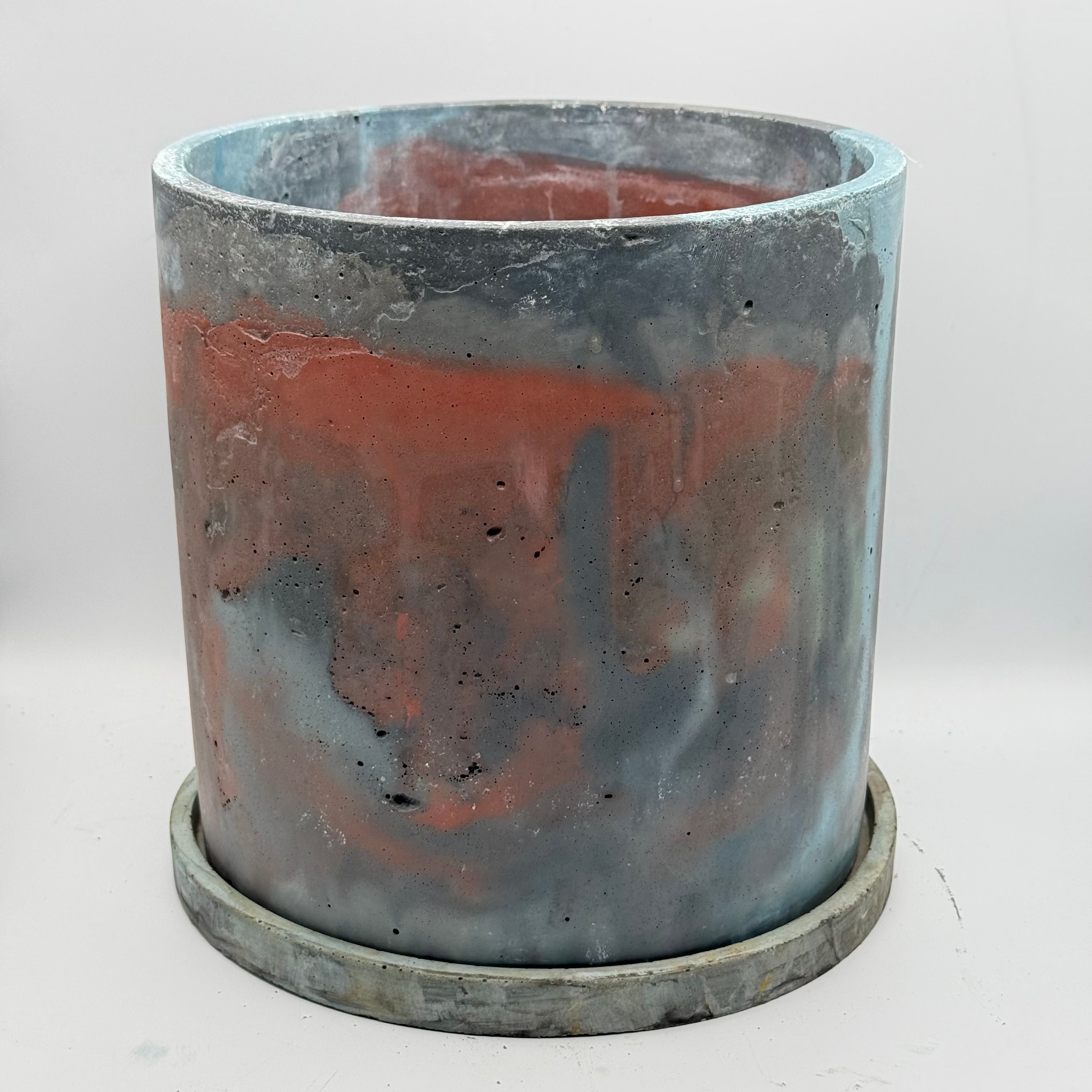 9” Round Pot with Saucer