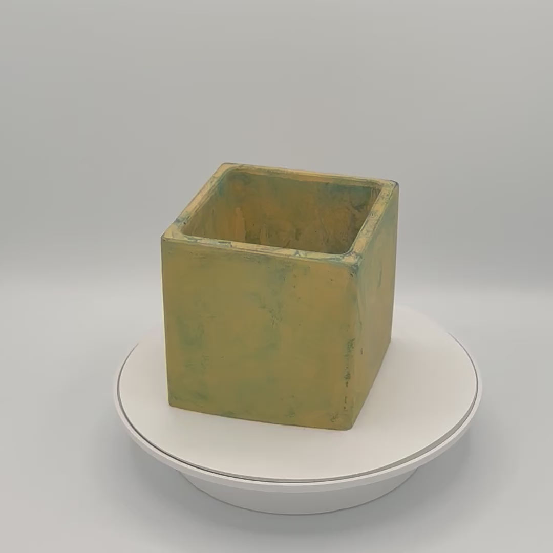 3.5” Square Pot