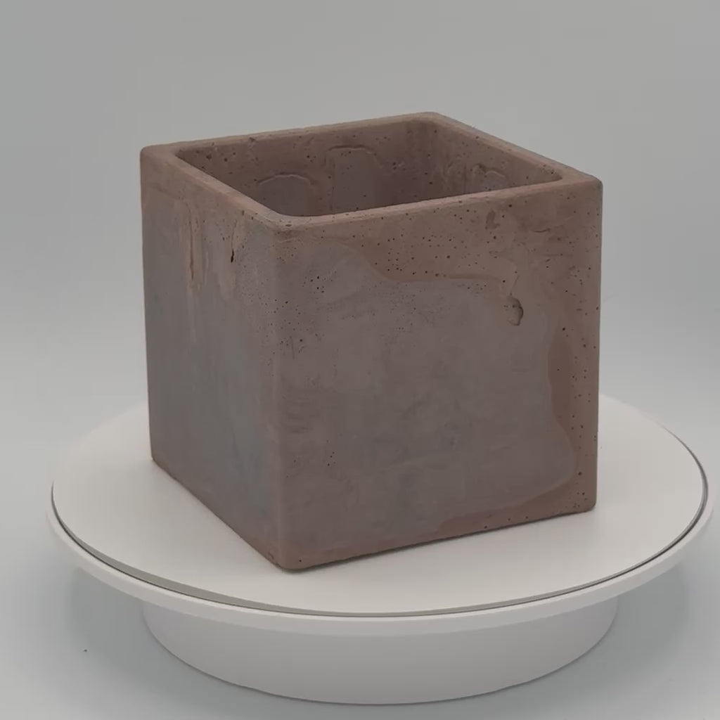 3.5” Square Pot
