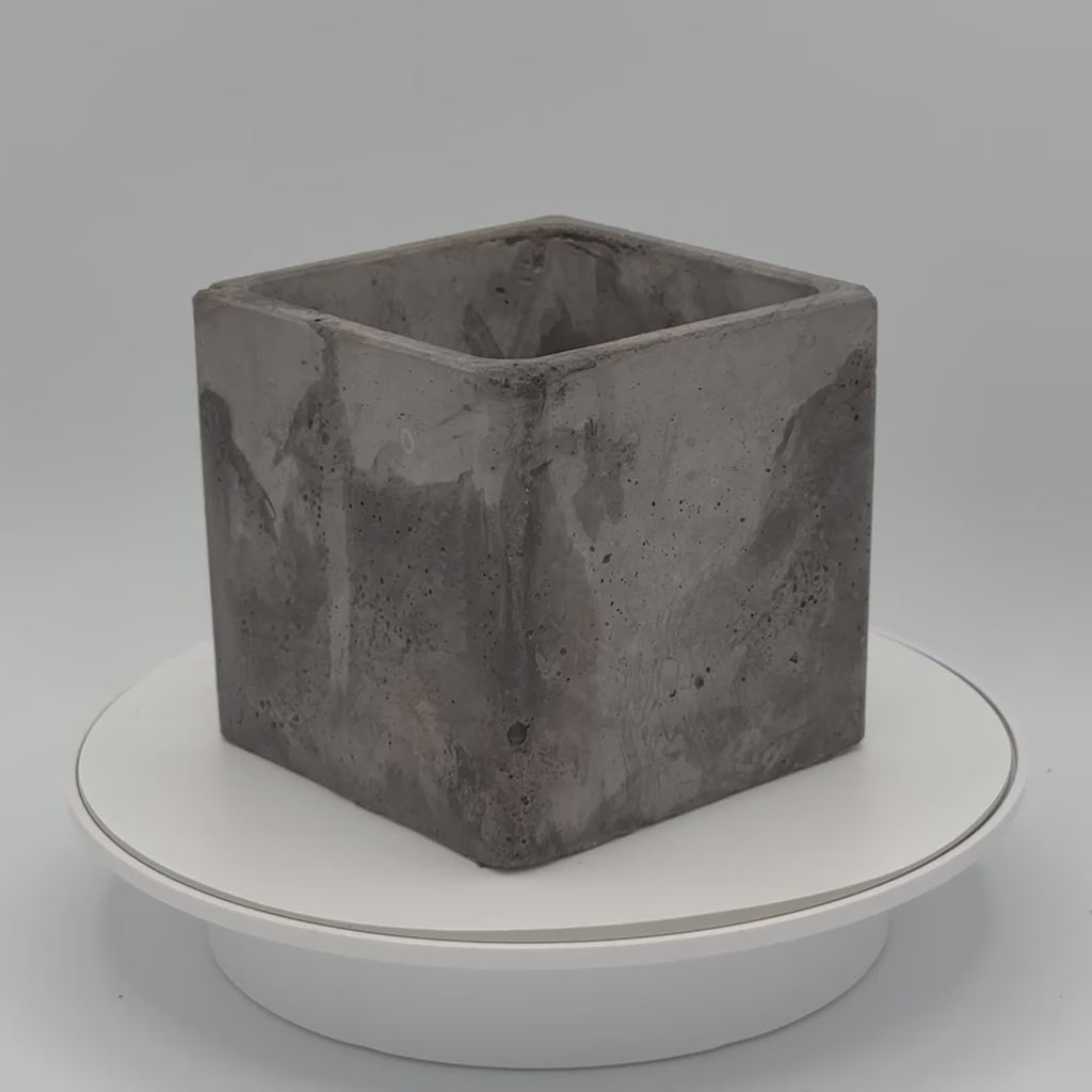 3.5” Square Pot
