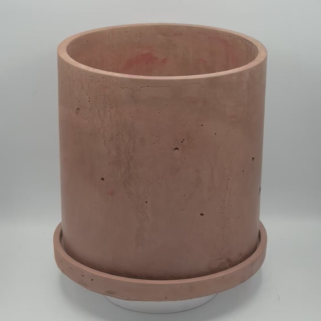9” Round Pot with Saucer